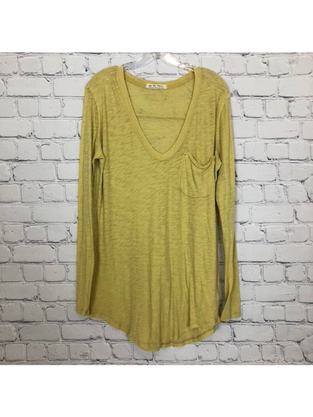 Free People We The Free Betty Tee Size M Yellow Oversized Slouchy